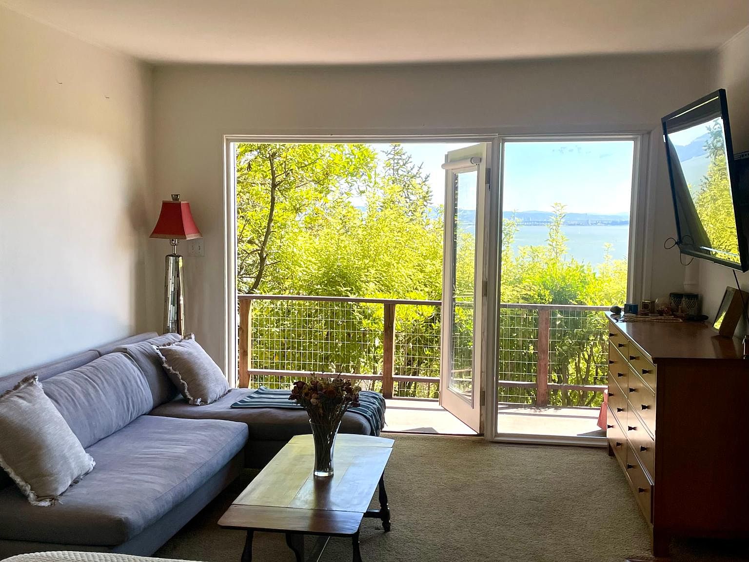 550 Sausalito Blvd APT C, Sausalito, CA 94965 Zillow
