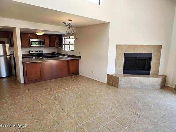 4th image of 5051 N Sabino Canyon Rd Unit 2244