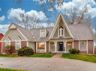 101 W 125th Ter, Kansas City, MO 64145