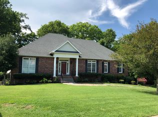 1923 Church Hill Downs, Lebanon, TN 37087