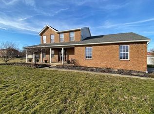 1880 Walker Rd, Hilliard, OH 43026