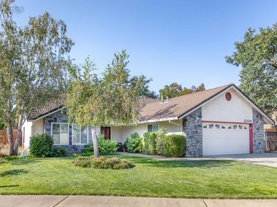 2235 Sageway Dr, Redding, CA, 96003