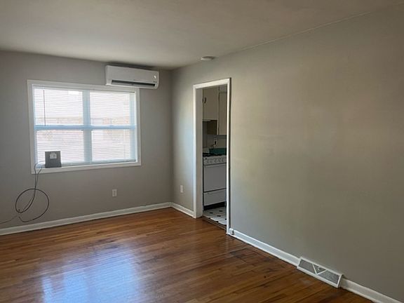 5th image of 603 N Old Highway 63 #104