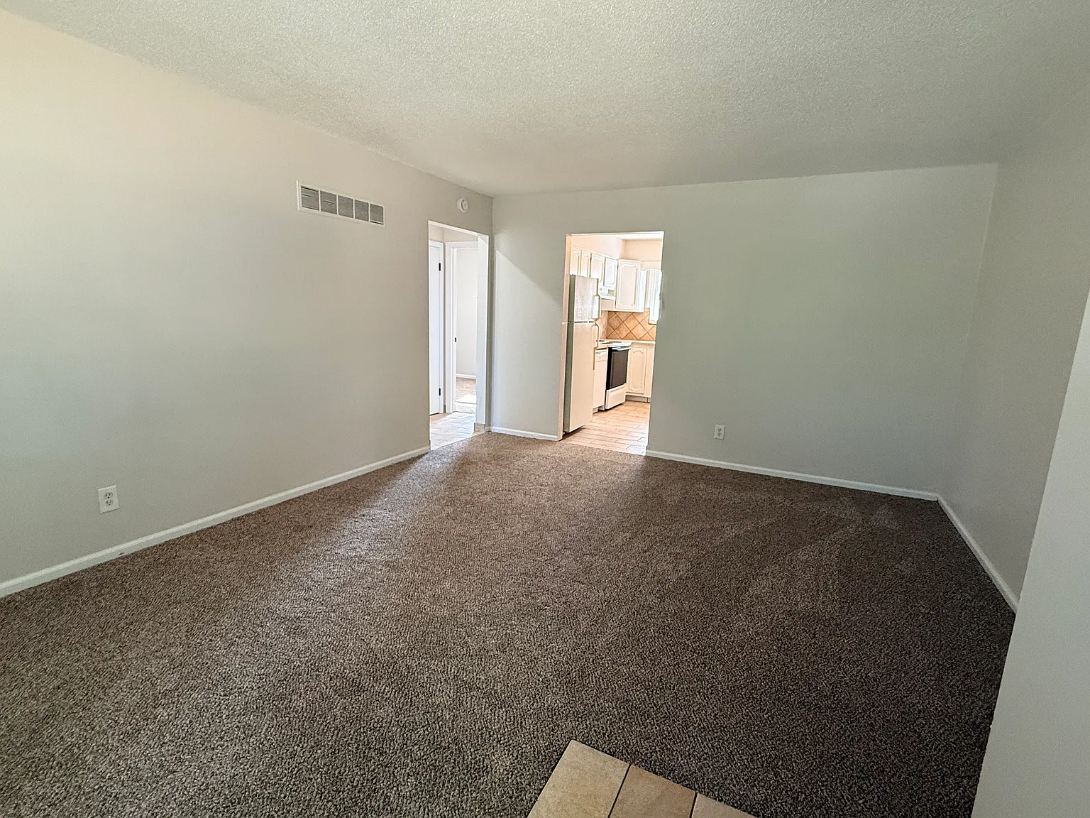 2 bed, $1,195 — Photo 3