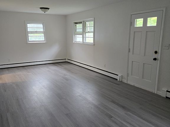 5th image of 186 South St #2
