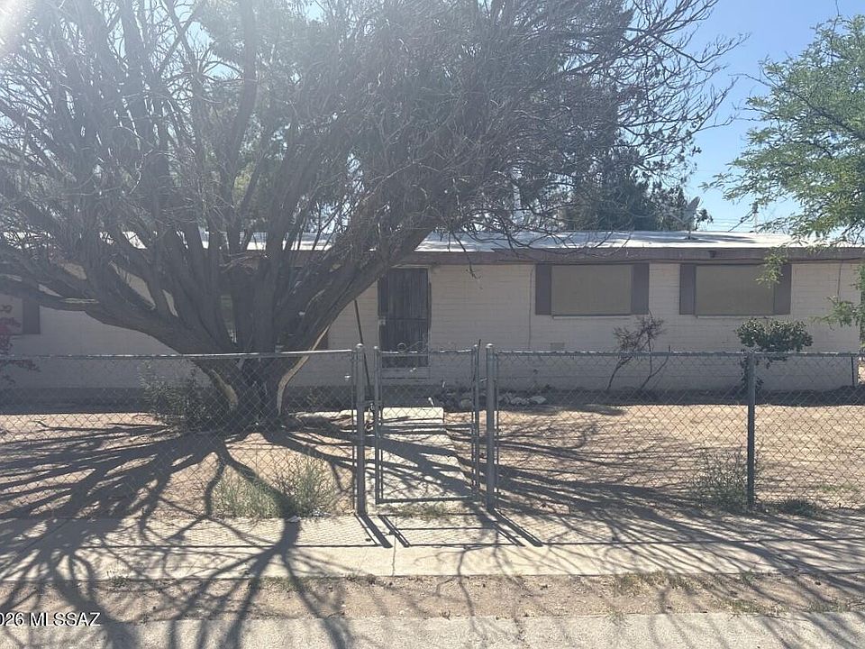 1st image of 5600 S Oriole Ave