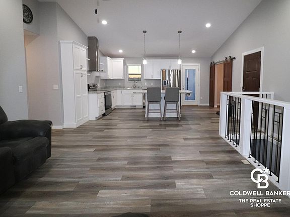 4th image of 2203 Idlewild Way