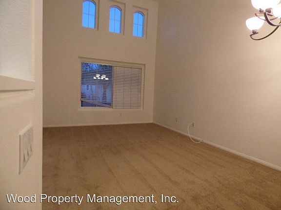 3rd image of 10494 Hollingsworth Way Unit 197
