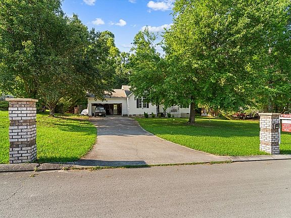 4th image of 1385 Dustin Dr