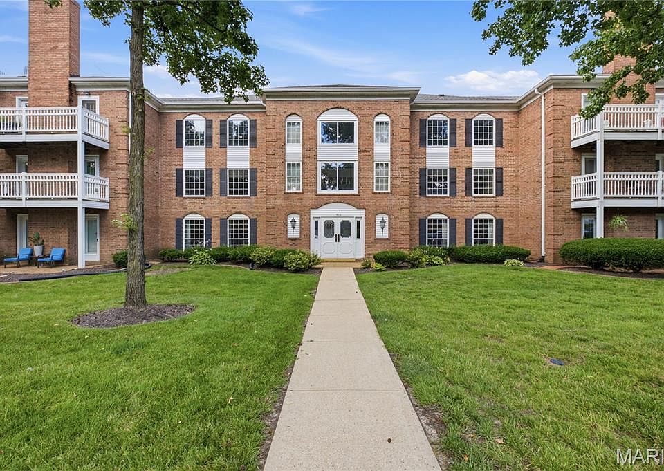 1st image of 974 Claytonbrook Dr APT 2D