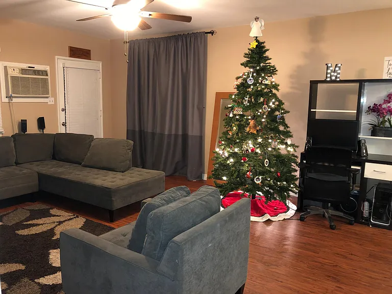 639 E Santa Anita Ave — Photo 4