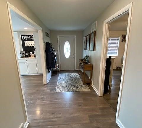 2nd image of 203 Crescent Dr