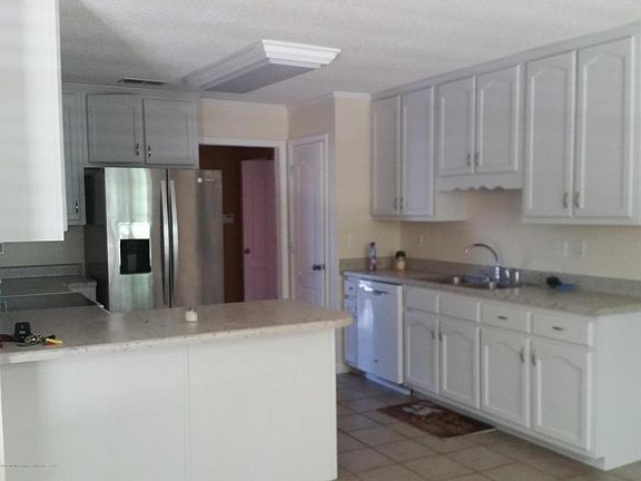 2nd image of 3389 Cypress Lake Dr