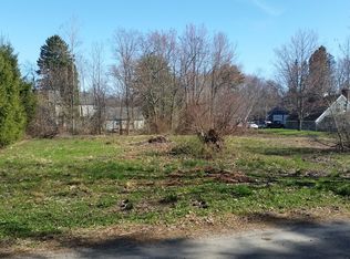 24 Harding Ave, Falmouth, ME 04105