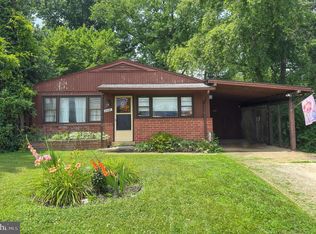 8508 Highland Ln, Alexandria, VA 22309