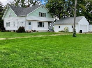 19022 McCutcheonville Rd, Pemberville, OH 43450