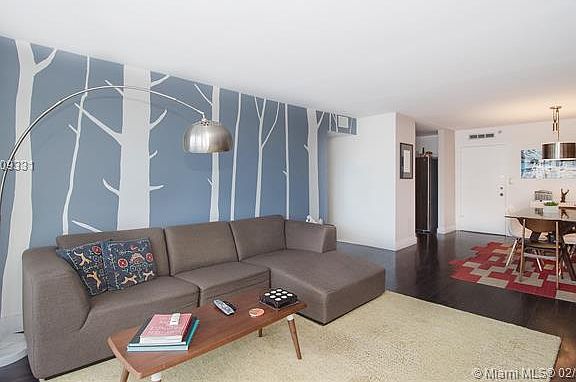 4th image of 2780 NE 183rd St APT 1212