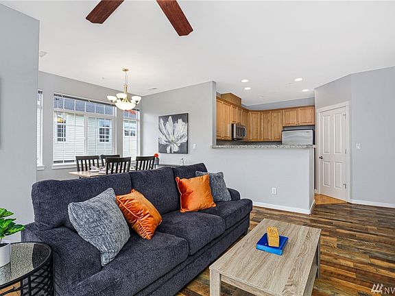 3rd image of 1855 Trossachs Blvd SE Unit 1505