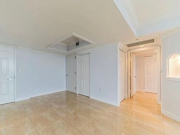 5th image of 3232 SW 22nd St APT 1202