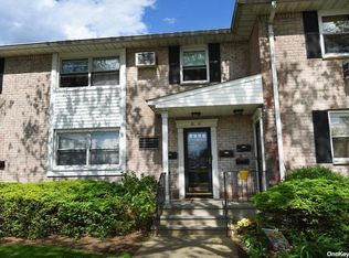 81-41 268th St #293A, New Hyde Park, NY 11040