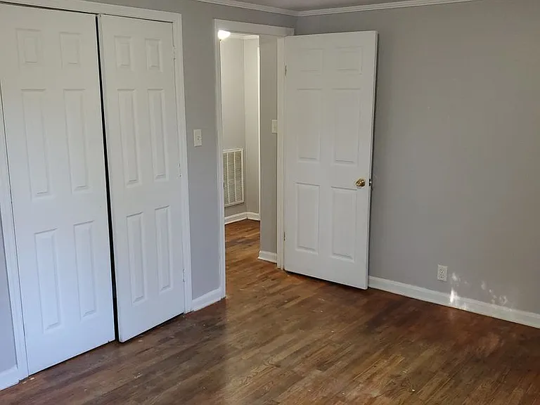 507 Poplar St — Photo 5