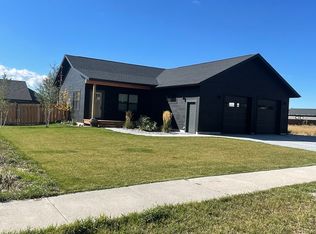 612 Palisade Trl, Driggs, ID 83422