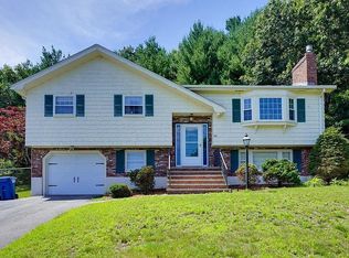 46 Washington Ave, Burlington, MA 01803