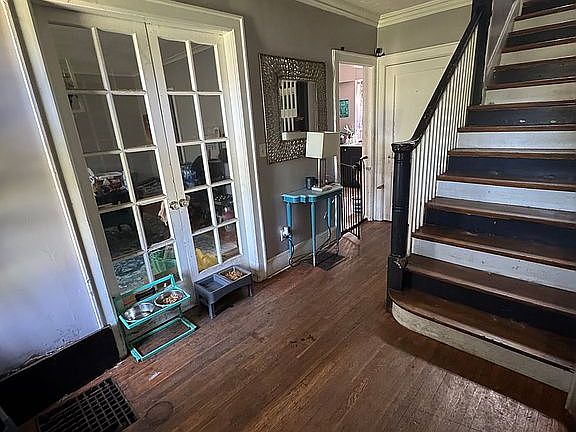 5th image of 700 N Nelson Rd