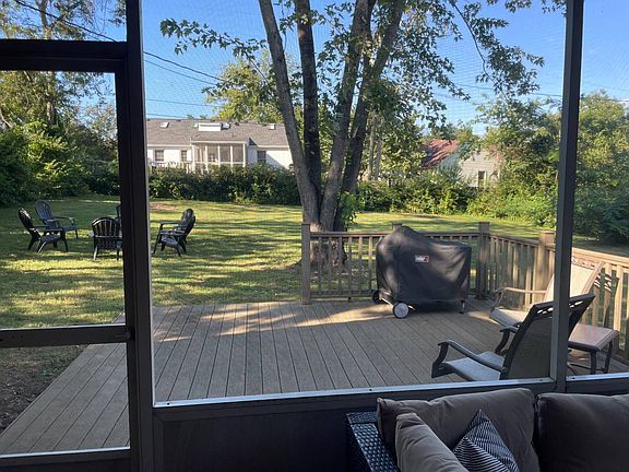 Screened in Patio with a quiet backyard