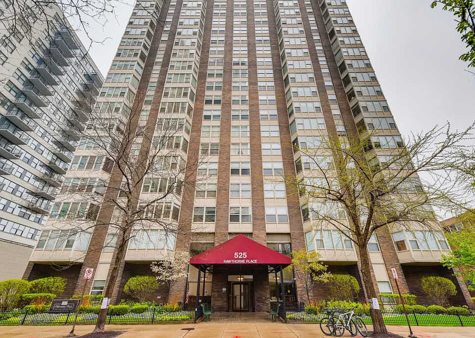 1st image of 525 W Hawthorne Pl APT 2206