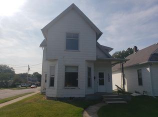 1300 Oak St, Muscatine, IA 52761