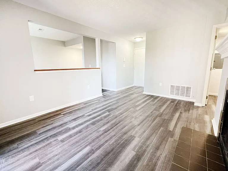 Deercross Apartments — Photo 110