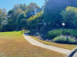 602 Drew Ln, Carmel, NY 10512