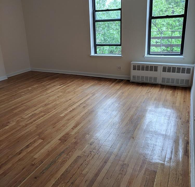 1st image of 216 6th Ave APT 3A