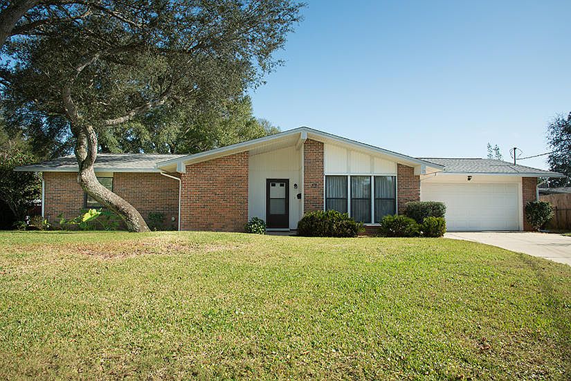 1st image of 213 Glynda Ct NW
