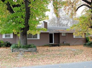 100 Midland Ave, Springdale, AR 72764