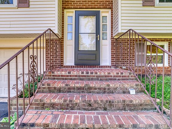 4th image of 7077 Westmoreland Dr