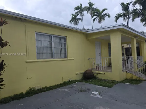 250 NW 63rd Ct, Miami, FL 33126