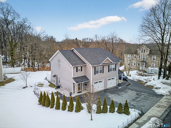 2nd image of 112 Woodruff Avenue #B