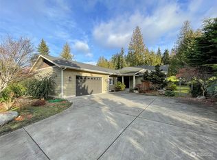 22 Argyle Ln, Port Ludlow, WA 98365