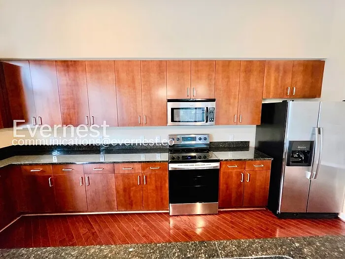2 bed, 2.5 bath, 1500 sqft, $2,445 — Photo 4
