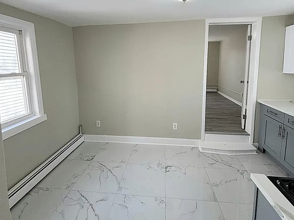 2nd image of 124 Parker St Floor 2