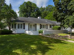 96 Woodland Cir, Edina, MN 55424
