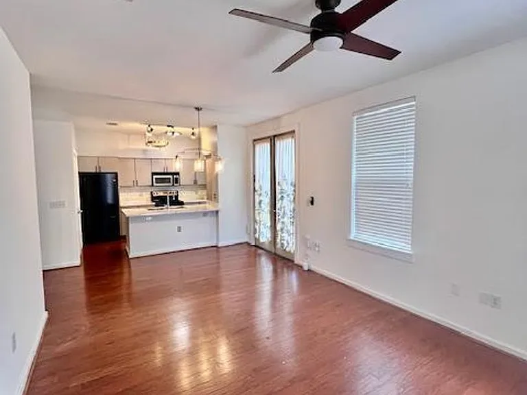 1201 Grove Blvd #1901 — Photo 4