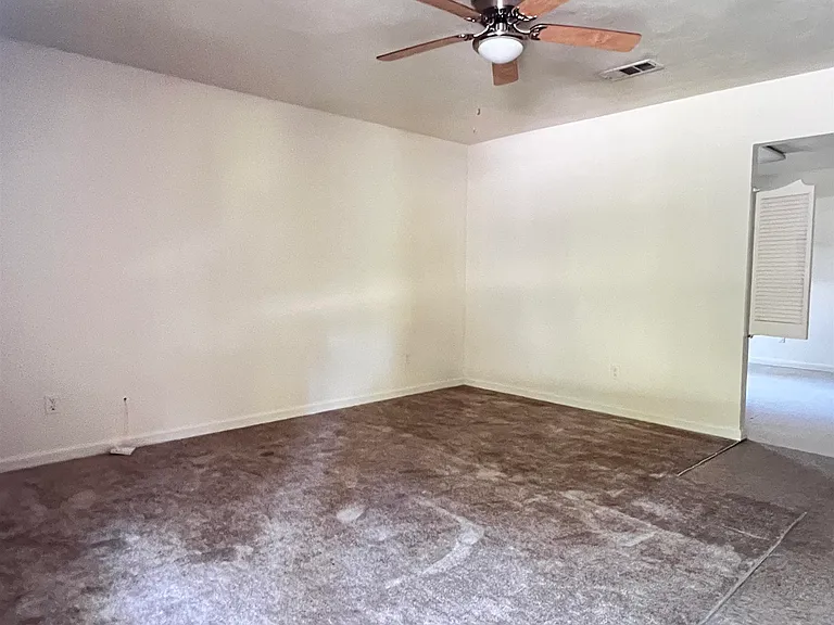 5674 Lumberjack Ln — Photo 10