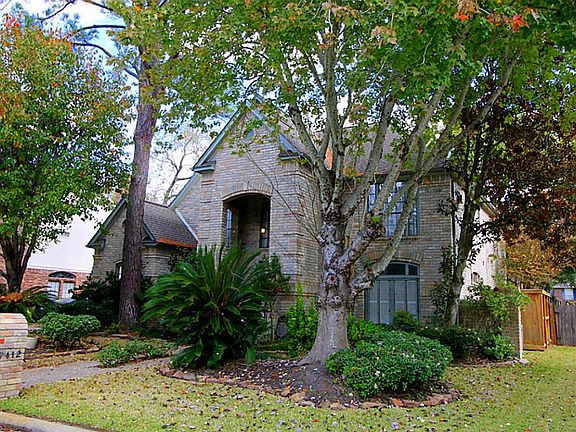 3rd image of 17412 Jackson Pines Dr