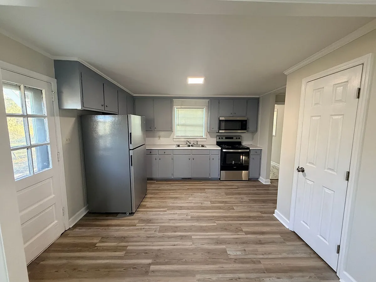 Building Photo - 1612 Garland Pl
