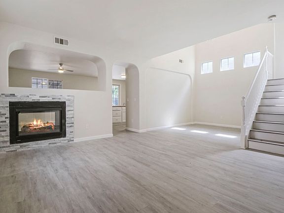4th image of 8287 Shay Cir