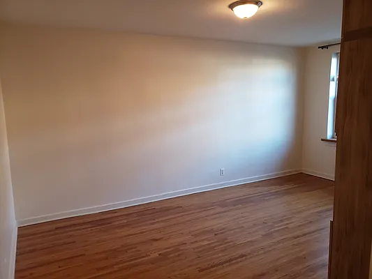 Rented by RealTegrity NY LLC | media 15