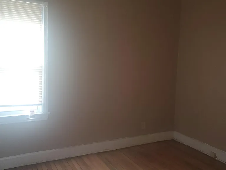 17147 Monica St #2-1 — Photo 30